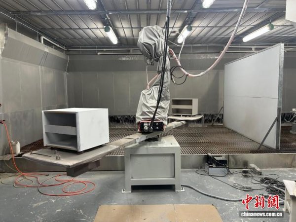 配资炒股门户网 “中国实木家居之都”递出绿色“新名片”：环保转型拓多元市场