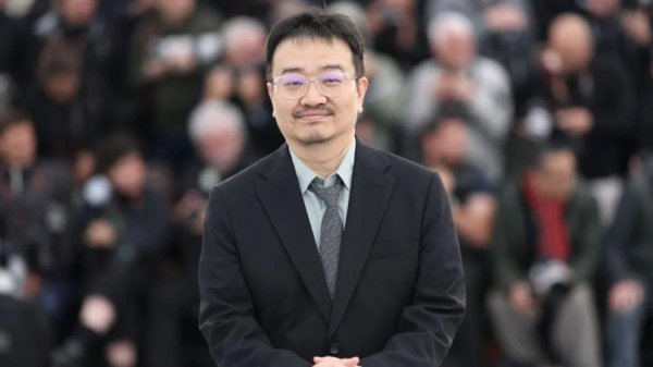 配资网查询 延尚昊新片：僵尸会组队了，但角色太蠢